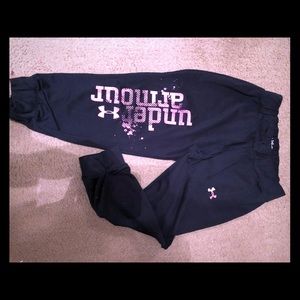 Under Armour Capri joggers!